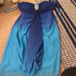 Fancy strapless blue dress